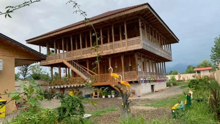 Shole Ecolodge – Fuman - view 2