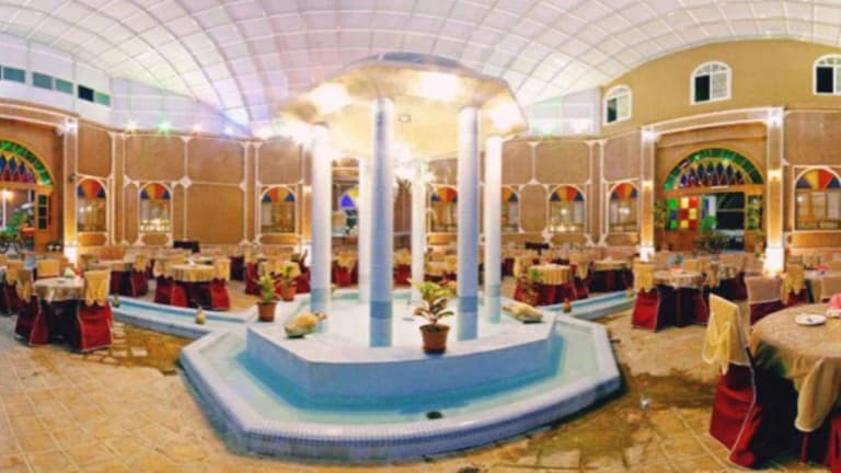 Emad Nezam Hotel – Ferdos