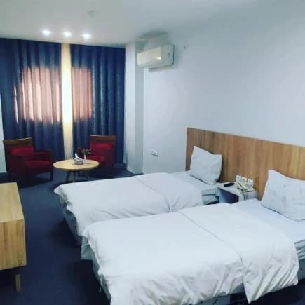 Roumeyle Apartment Hotel – Asaluyeh