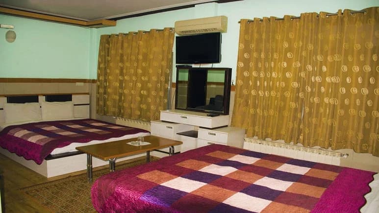 Vila Guest House – Shiraz - view 4