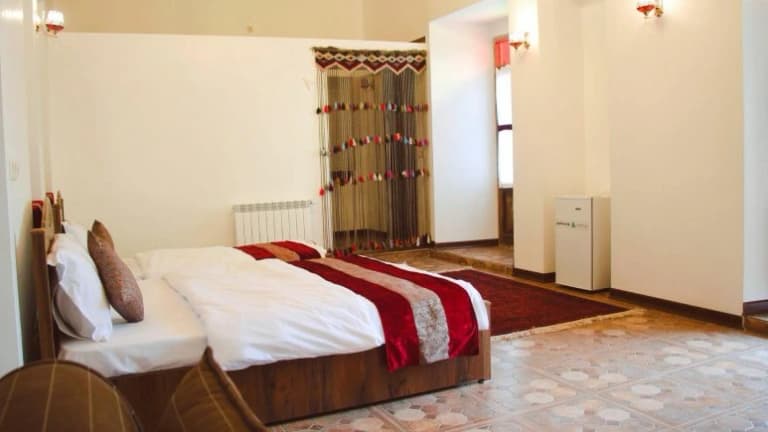 Esfanjan Hotel – Semnan