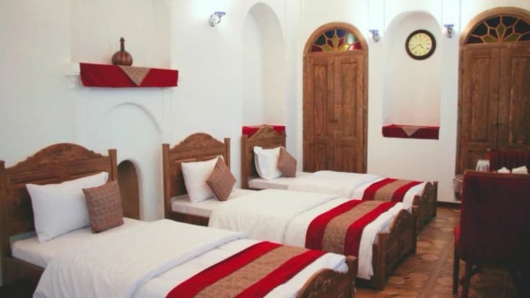 Esfanjan Hotel – Semnan