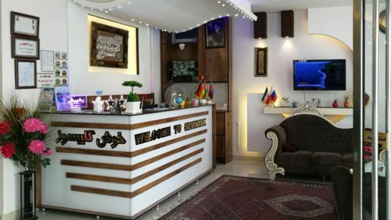 Sevin Tak Apartment Hotel – Sarein