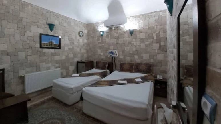 Firoozeh Hotel – Yazd - view 1