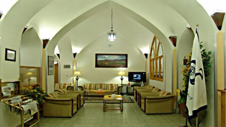 Jahangardi (Tourism) Hotel – Damghan