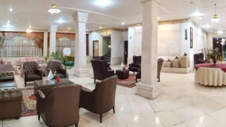 Shapoor Khast Hotel – Khoramabad