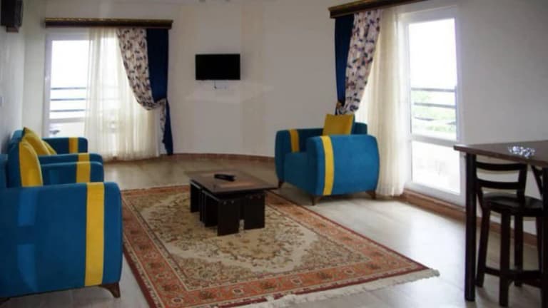 Flamingo Apartment Hotel – Chalus