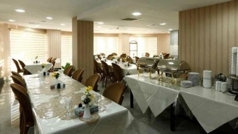 Azin Hotel – Chabahar