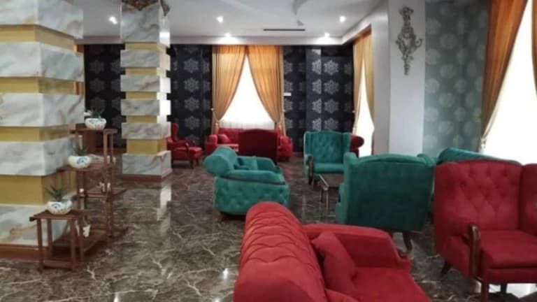 Taj Hotel – Jolfa