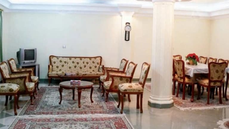 Sadra Hotel – Tonekabon