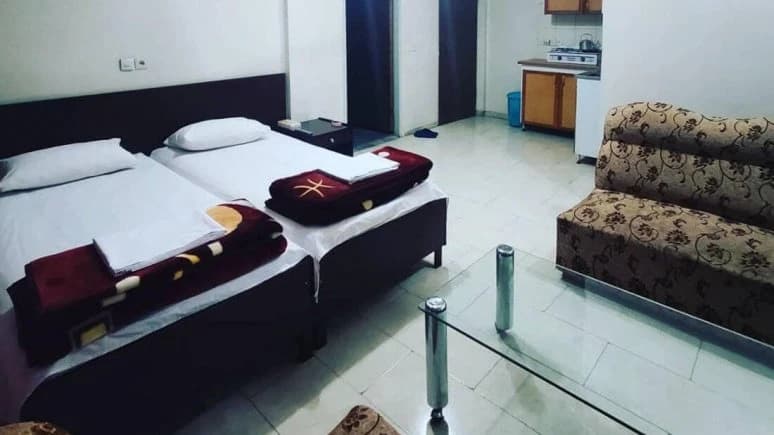 Pardisan Hotel – Tafresh - view 1