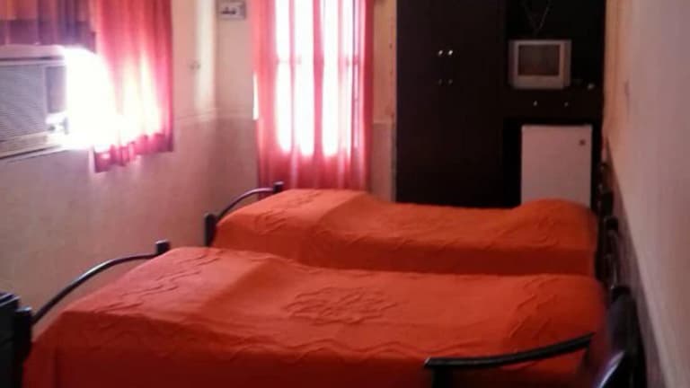 Atlas Hotel – Bandar Abbas