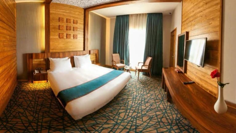 Mizban (4 Star) Hotel – Babolsar