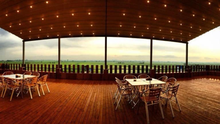 Mizban (4 Star) Hotel – Babolsar