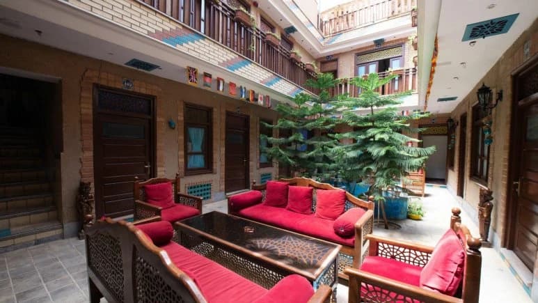 Saraye Ordibehesht Hotel – Isfahan - view 3