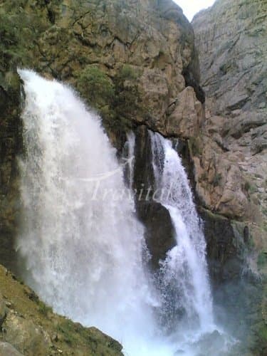 Chakan Waterfall – Dorud - view 1