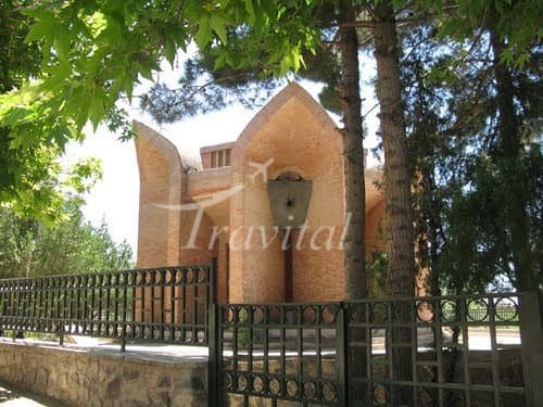 Ebne Yamin-e-Forumadi Tomb – Shahrood - view 3