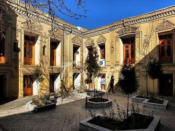 Hassan Pour Mansion – Arak - view 2