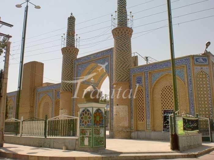 Khadijeh Khatoon Pilgrimage – Meybod - view 1