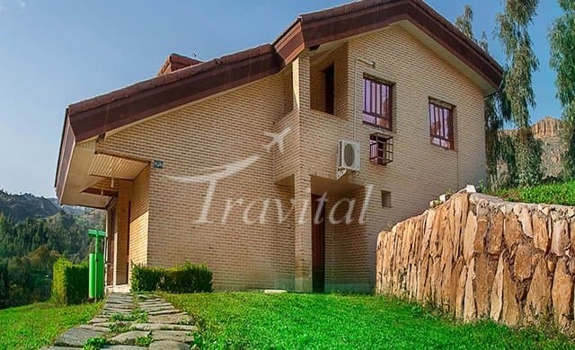 Maroon Hotel – Behbahan