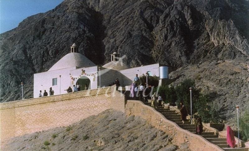 Peer Harisht Fire Temple – Ardakan - view 3