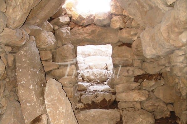 Shami Graveyard – Eazeh
