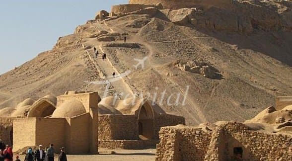 Sokoot Minaret (Zoroastrian Graves) – Iran Shahr - view 2