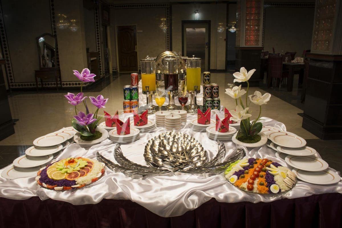 Esteghlal Hotel – Qom - view 1