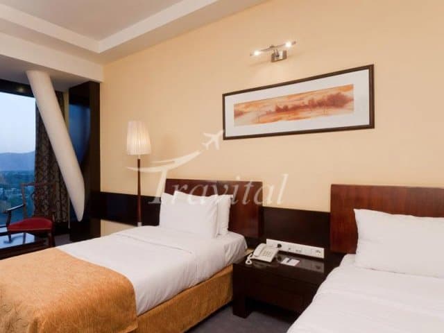 Chamran Hotel – Shiraz