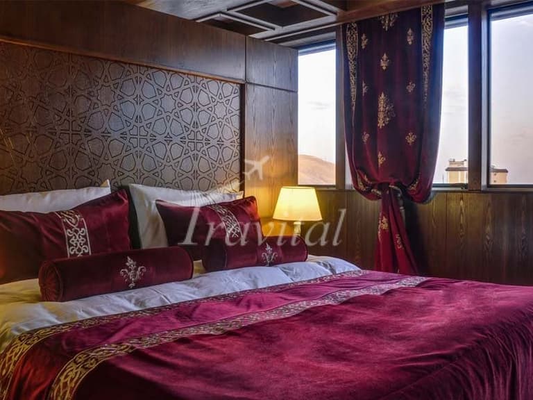 Zandiyeh Hotel – Shiraz