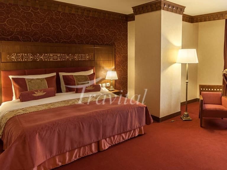 Zandiyeh Hotel – Shiraz