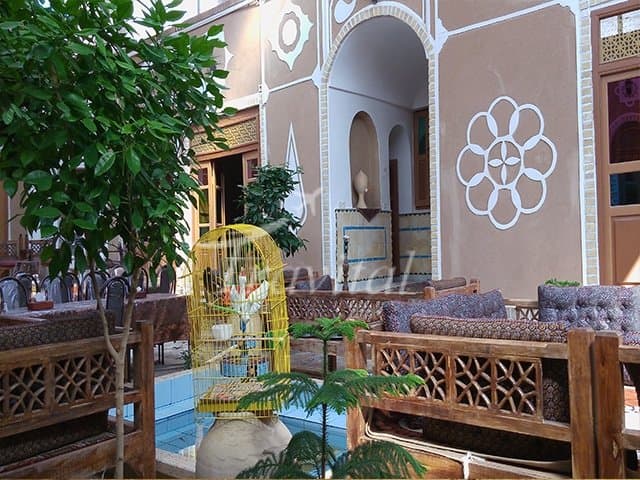 Khesht Abad Traditional Hotel – Yazd - view 1