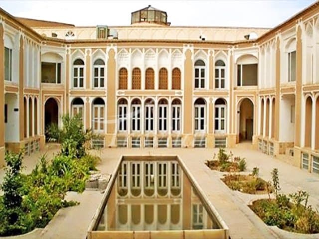 Mozafar Traditional Hotel – Yazd - view 2
