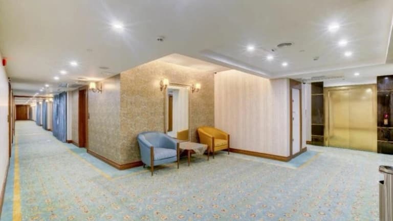 Arghavan Hotel – Mashhad