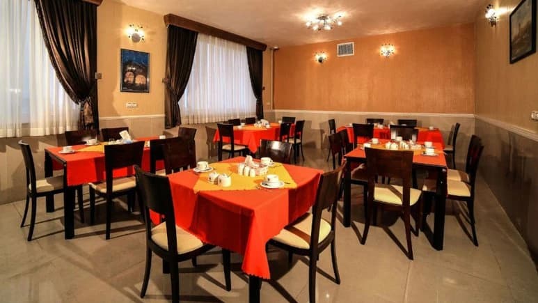 Alisadr Jahangardi (Tourism) Hotel – Kaboodarahang - view 2