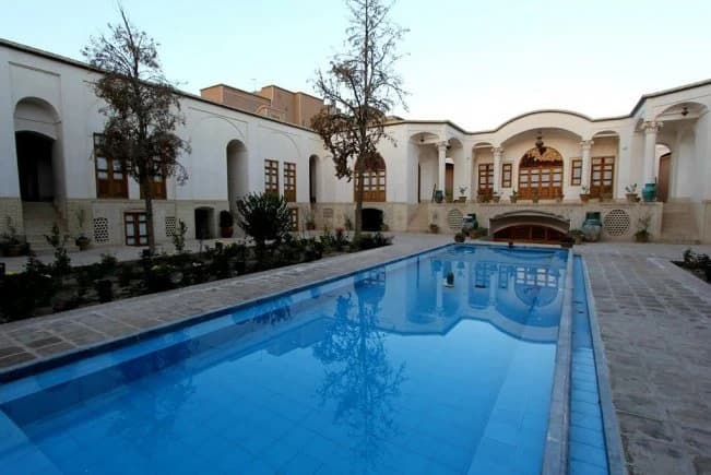 Mandegar Traditional Residence – Kashan - view 3