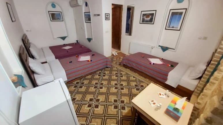 Raz Golestan Ecolodge – Shiraz - view 1