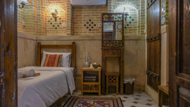 Tabesh Traditional Residence – Shiraz - view 3
