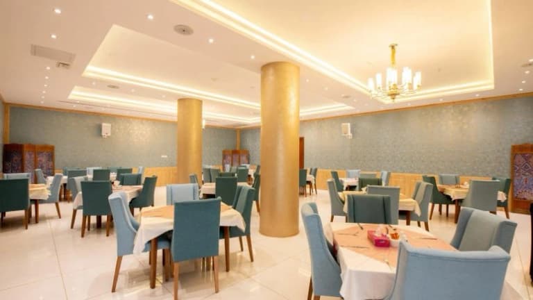 Shirazis Hotel – Shiraz