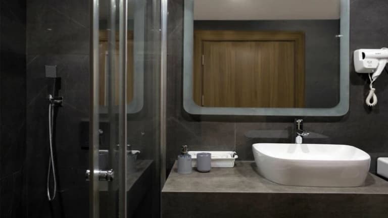 Yakamoz Hotel – Ardebil
